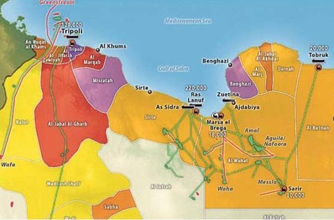 Американская карта ливийских нефтепроводов. Зелеными линиями обозначены пути транспортировки нефти, а точками — нефтепроводы. Большинство их расположено в восточной Ливии — Киренаике